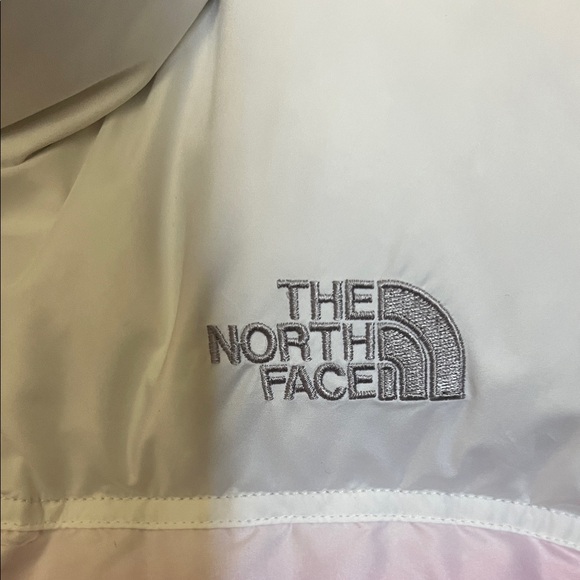 The North Face Pink and White Ombre women’s XS Vest - Picture 2 of 10